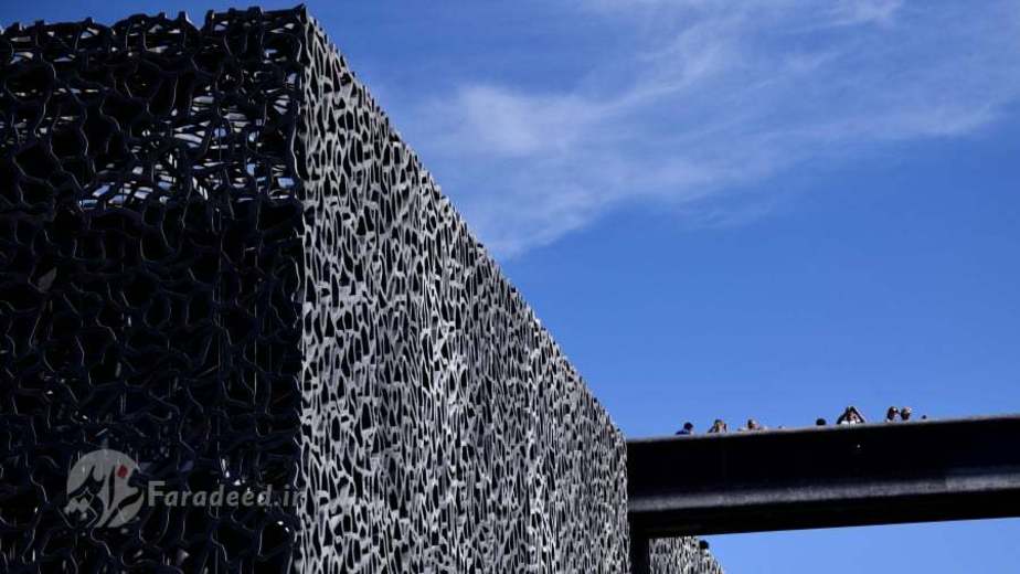 پل عابر پیاده در جنوب فرانسه