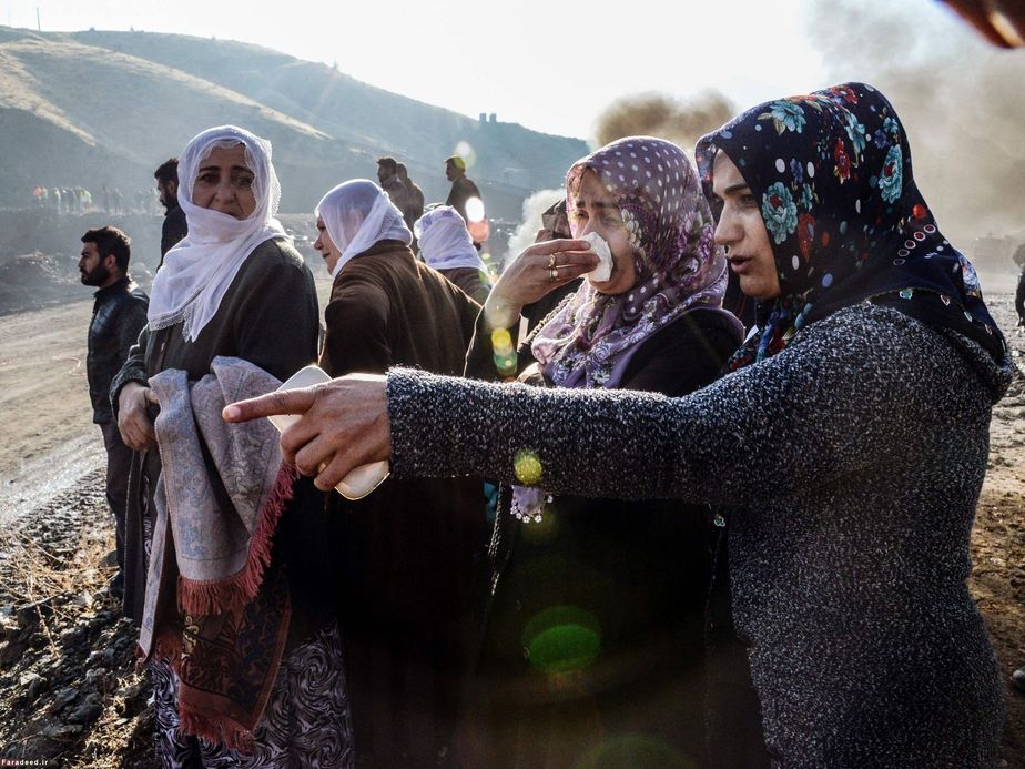 خانواده کارگران گیر افتاده در معدن؛ ترکیه