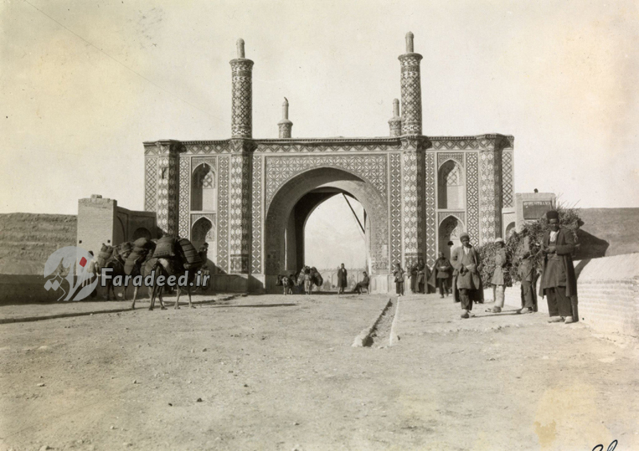 نمایی از دروازه قدیم شاه عبدالعظیم(ع)