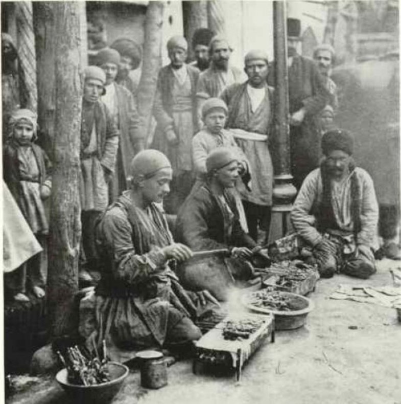 رستوران در فضای باز 