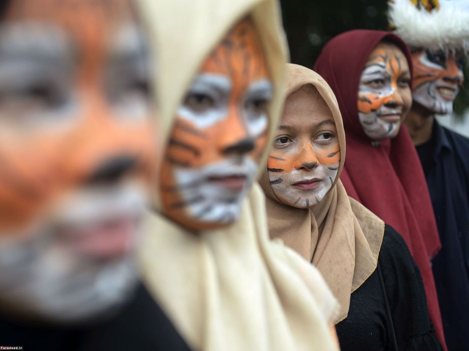 اعتراض دانش‌آموزان اندونزی در روز جهانی ببر در 