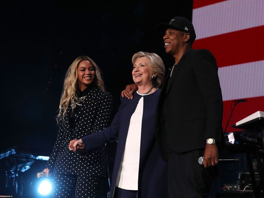 هیلاری در کنسرت رایگان حامیانش