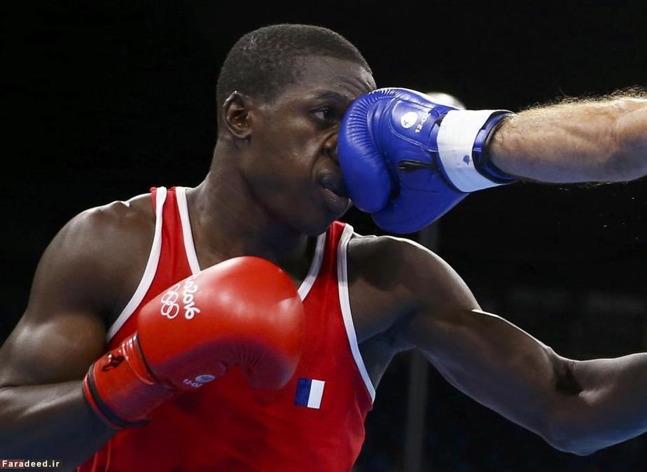 ورزشکار فرانسوی در مسابقه بوکس 