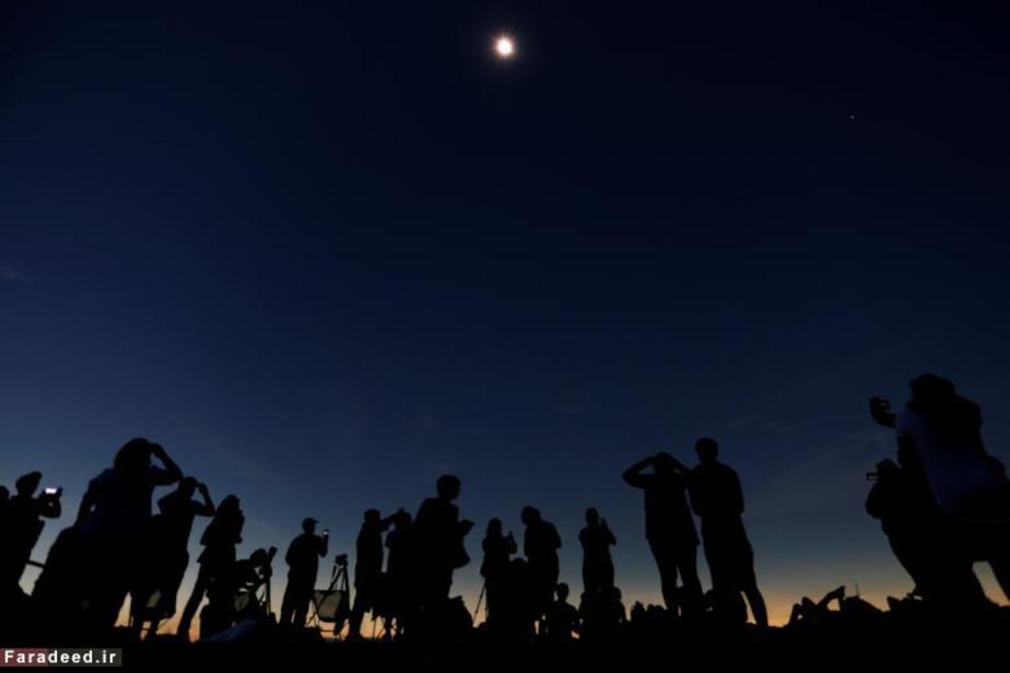 تماشای خورشیدگرفتگی