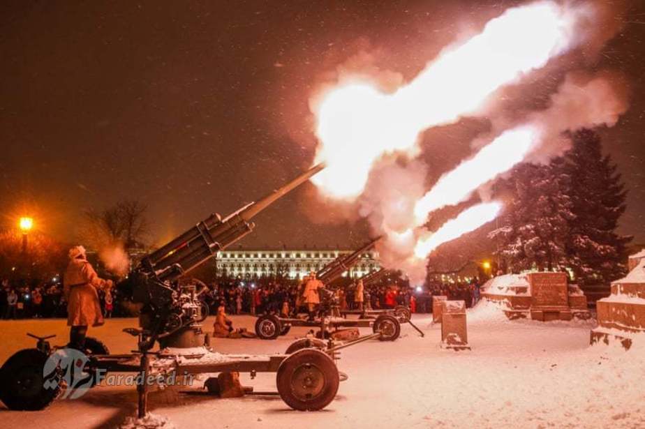 مانور نظامی ارتش روسیه در ۷۵ سالگرد شکسته شدن محاصره لنینگراد