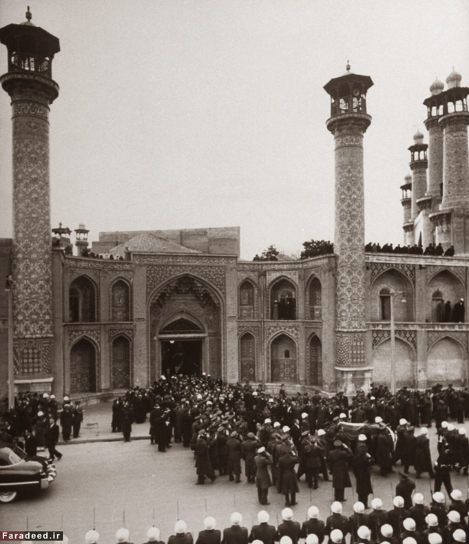 مراسم تشییع رزم آرا در تهران