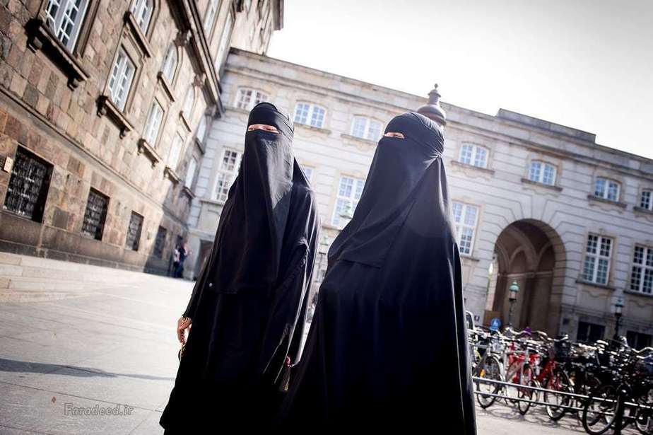کپنهاگ دانمارک: با وجود منع نقاب در دانمارک بازهم شاهد این پوشش در خیابان هستیم. 