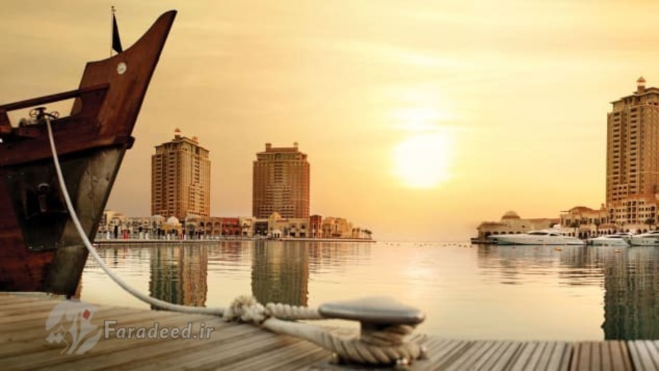 محو در غروب زیبای خلیج فارس